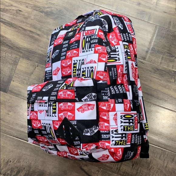 VANS CHECKERBOARD REALM BACKPACK - Picture 2 of 16